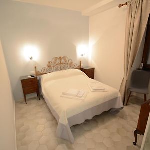 Chambre Standarde Lit King-Size